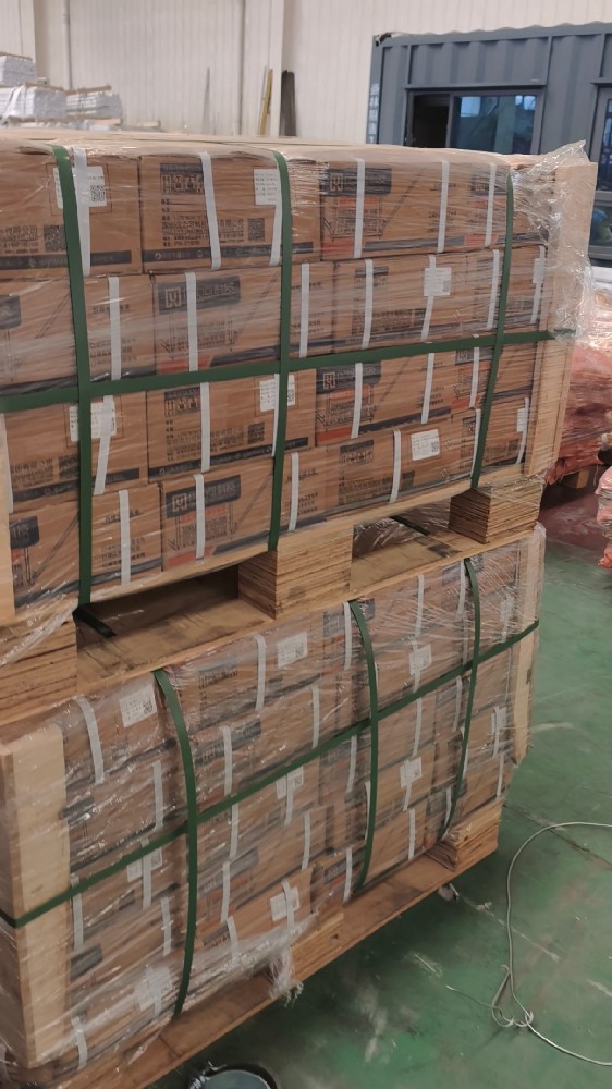 Large Shipment of Hot-dip Galvanized Fasteners Delivered to Middle East Clients